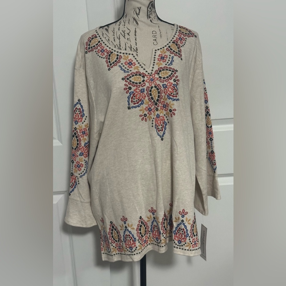 Alfred Dunner Cream Tunic with Colorful Embroidery - Picture 8 of 9